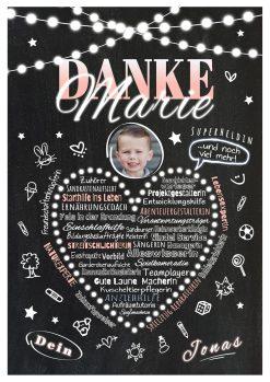 Meilensteintafel Chalkboard Geschenk Erzieherin Personalisiert Tagesmutter Tagesvater Abschied Danke Herz Lichterkette Apricot